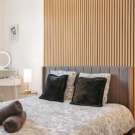 Gatsby - Renove Elegant, Hypercentre Saintes, Calme, Fibre, Tv 4k, Netflix Saintes